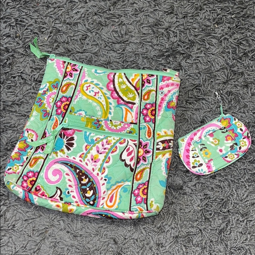 Vera Bradley Hipster in Tutti Frutti w/ coin purse